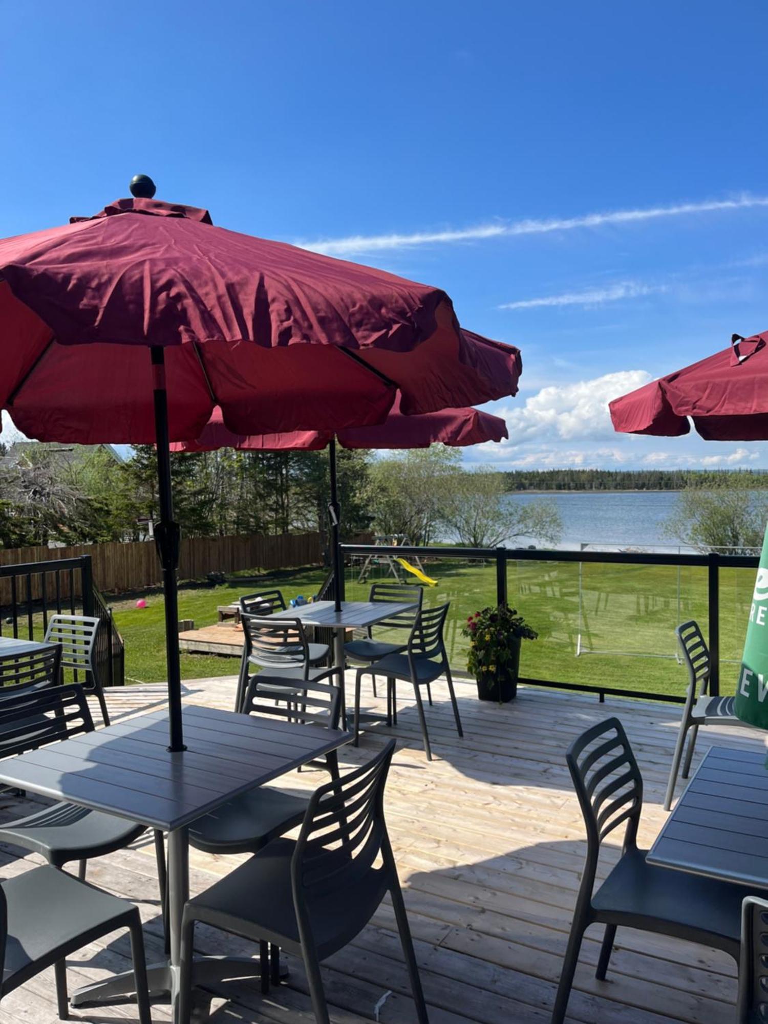 Groundswell Pub & Inn D'Escousse Екстер'єр фото